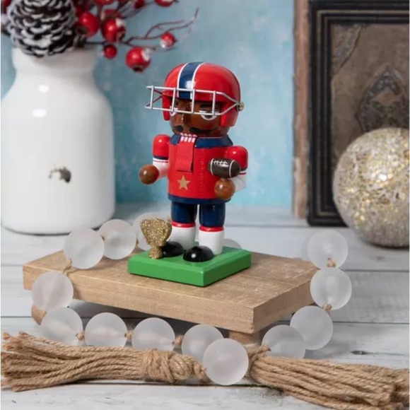 Football Player Wood Nutcracker Festive Football Nutcracker Figurine - Picture 1 of 4